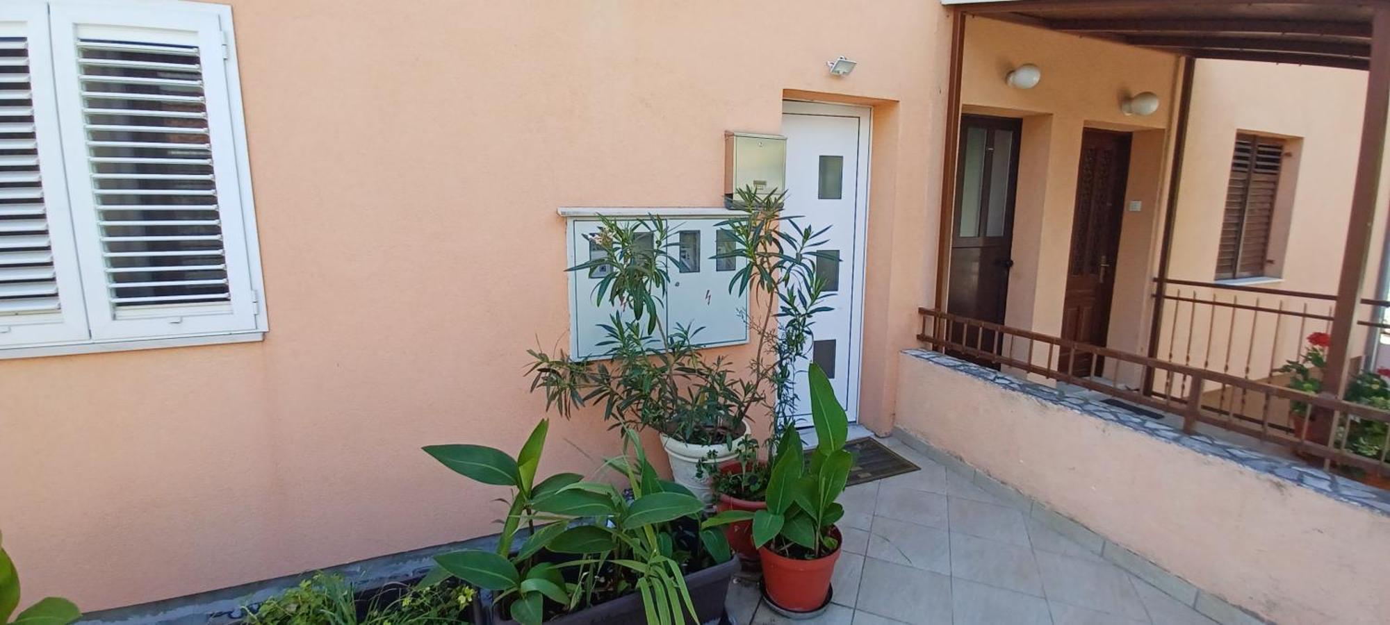 Sunshower Apartment And Studio Σπλιτ Εξωτερικό φωτογραφία