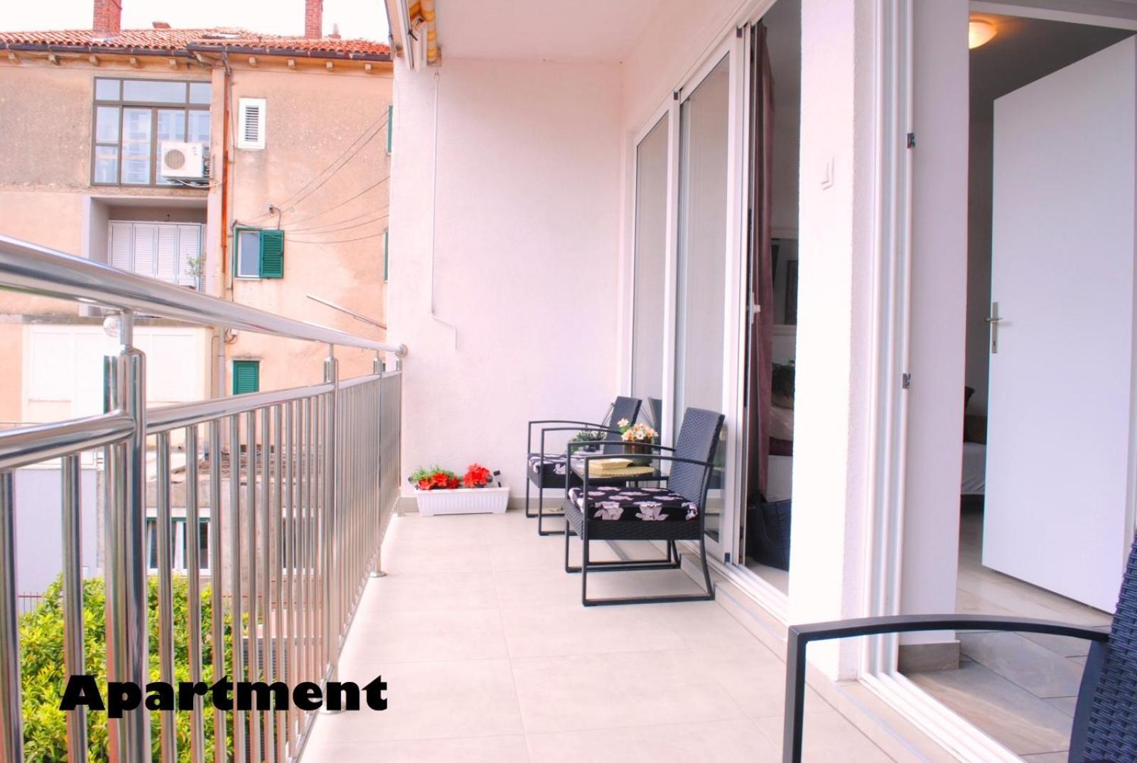 Sunshower Apartment And Studio Σπλιτ Εξωτερικό φωτογραφία